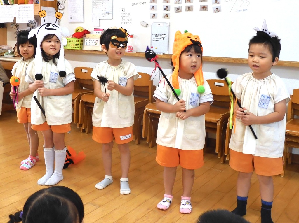 英会話教室ハロウィンバージョン